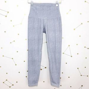 P’tula Gray herringbone Alianah Allure leggings